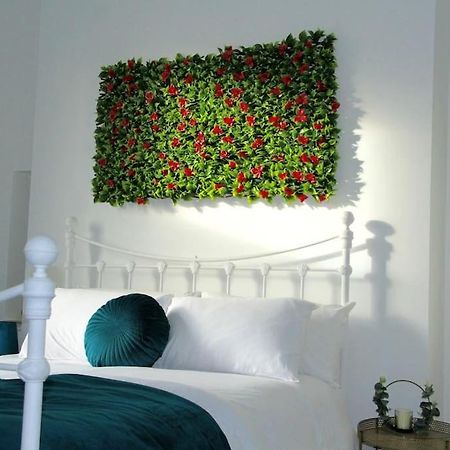 Flat 12A - Central, Modern, Bright Apartment With Free Wifi โอบาน ภายนอก รูปภาพ